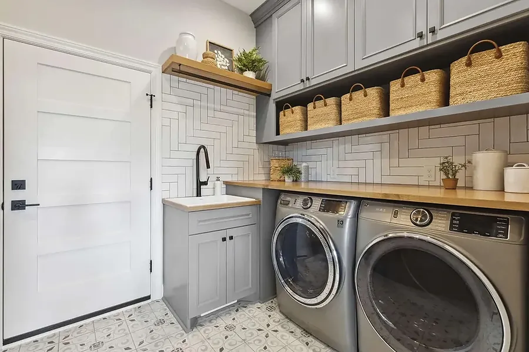 Laundry renovation, Melbourne